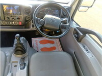 トヨタトヨエース平ボディ小型（2t・3t）[写真20]