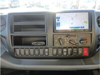 トヨタトヨエース平ボディ小型（2t・3t）[写真21]