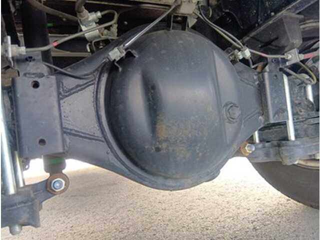 日野デュトロ平ボディ小型（2t・3t）[写真11]