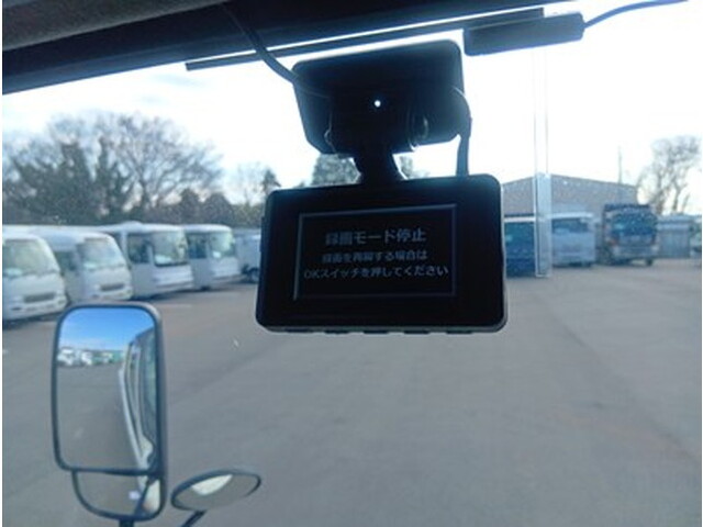 日野デュトロ平ボディ小型（2t・3t）[写真23]