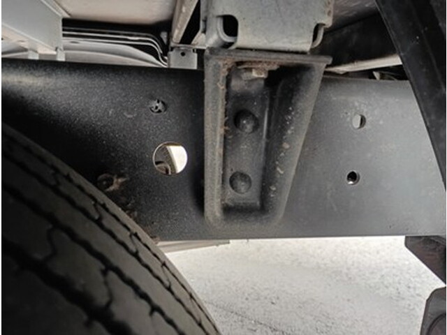 トヨタトヨエース平ボディ小型（2t・3t）[写真11]