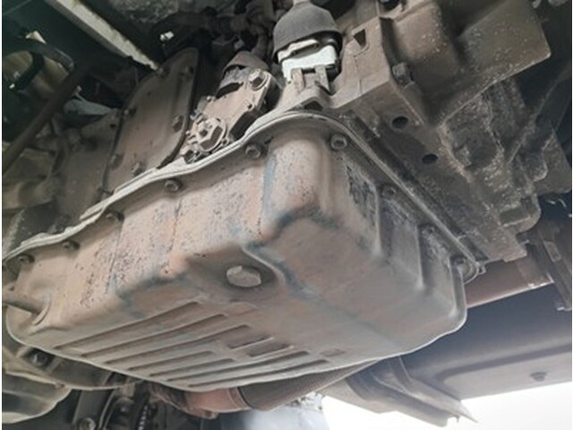 トヨタトヨエース平ボディ小型（2t・3t）[写真12]