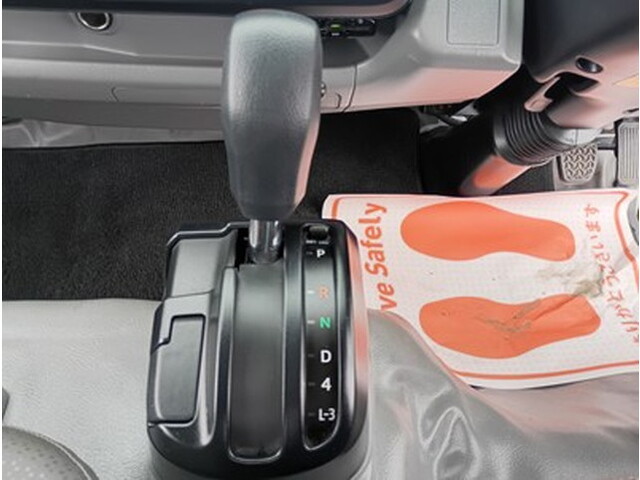 トヨタトヨエース平ボディ小型（2t・3t）[写真23]