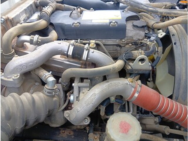 いすゞフォワードダンプ中型（4t）[写真18]