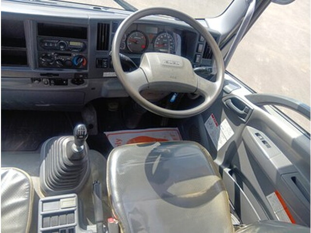 いすゞフォワードダンプ中型（4t）[写真25]