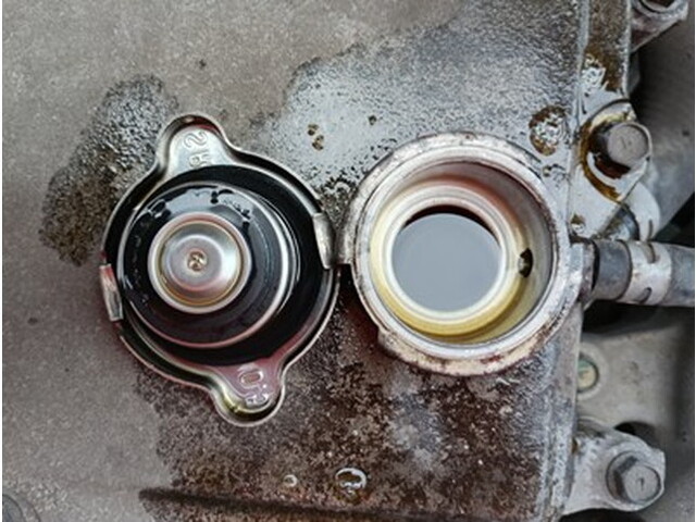 日野レンジャー深ダンプ（土砂禁ダンプ）増トン（6t・8t）[写真21]