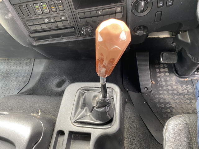 三菱ふそうファイターアルミウイング中型（4t）[写真24]