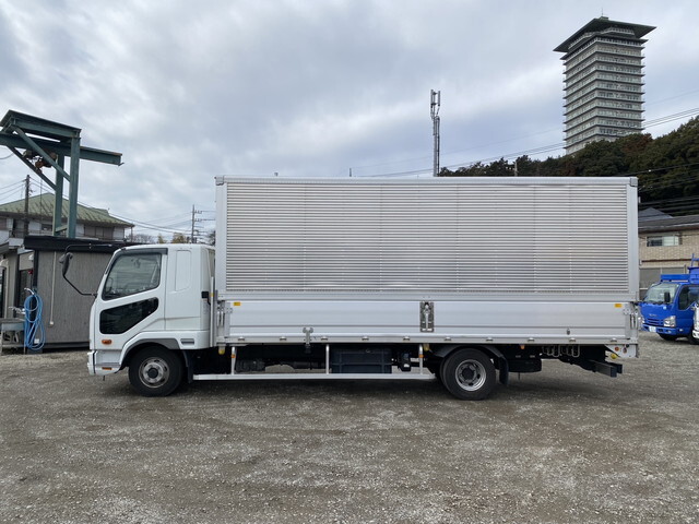 三菱ふそうファイターアルミウイング中型（4t）[写真07]