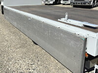 いすゞフォワードアルミブロック中型（4t）[写真11]