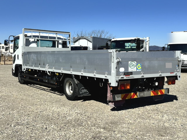 いすゞフォワードアルミブロック中型（4t）[写真02]