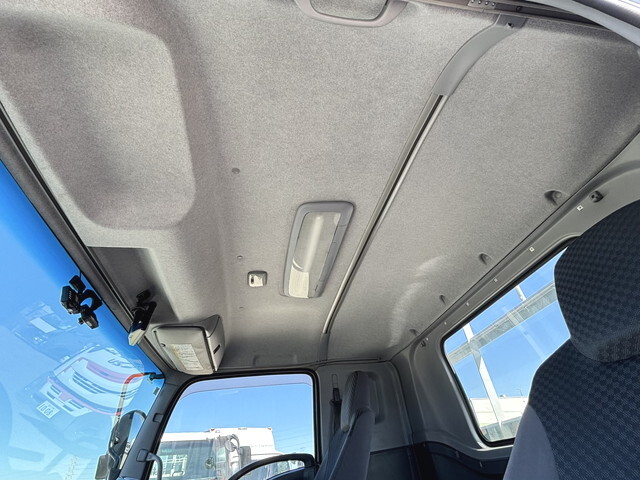 いすゞフォワードアルミブロック中型（4t）[写真40]