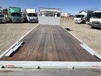 いすゞフォワードアルミブロック中型（4t）[写真09]