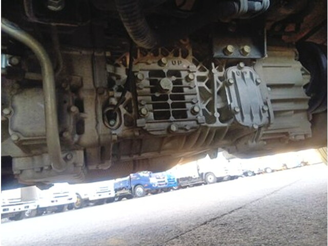 いすゞエルフ幌車小型（2t・3t）[写真13]