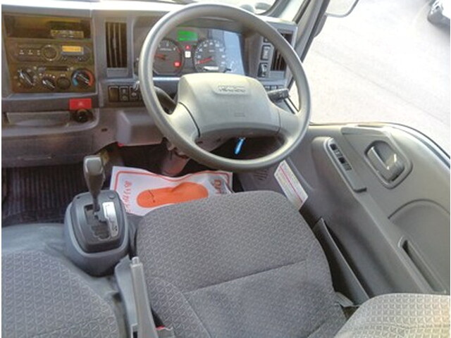 いすゞエルフ幌車小型（2t・3t）[写真22]