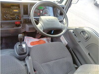 いすゞエルフ幌車小型（2t・3t）[写真23]