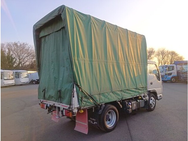 いすゞエルフ幌車小型（2t・3t）[写真04]