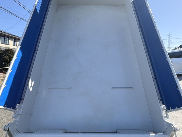 日野デュトロローダーダンプ小型（2t・3t）[写真11]