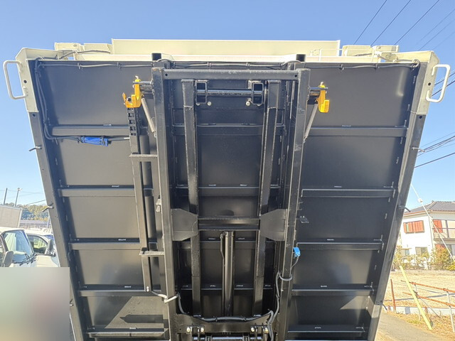 日野デュトロローダーダンプ小型（2t・3t）[写真14]