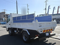 日野デュトロローダーダンプ小型（2t・3t）[写真02]