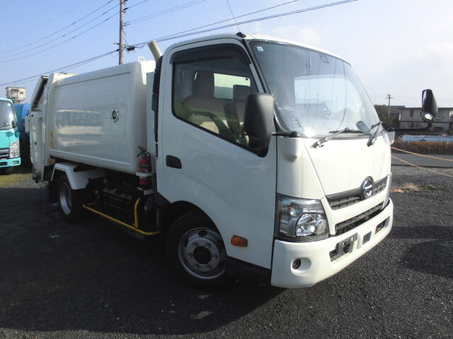 中古デュトロパッカー車（塵芥車）