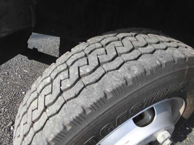 日野デュトロパッカー車（塵芥車）小型（2t・3t）[写真16]