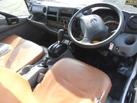 日野デュトロパッカー車（塵芥車）小型（2t・3t）[写真26]