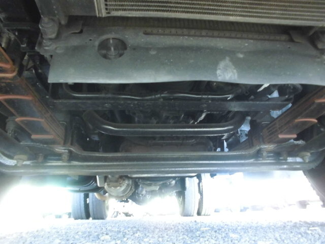 いすゞエルフパッカー車（塵芥車）小型（2t・3t）[写真16]