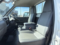 日産バネット平ボディ小型（2t・3t）[写真09]