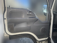 いすゞエルフ平ボディ小型（2t・3t）[写真19]