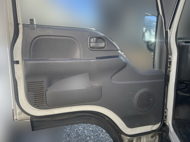 いすゞエルフ平ボディ小型（2t・3t）[写真23]