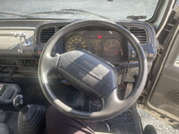 いすゞエルフ平ボディ小型（2t・3t）[写真31]