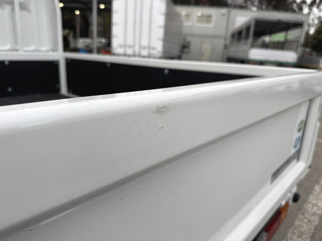 三菱ふそうキャンターダブルキャブ（Wキャブ）小型（2t・3t）[写真24]