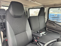 三菱ふそうキャンターダブルキャブ（Wキャブ）小型（2t・3t）[写真26]