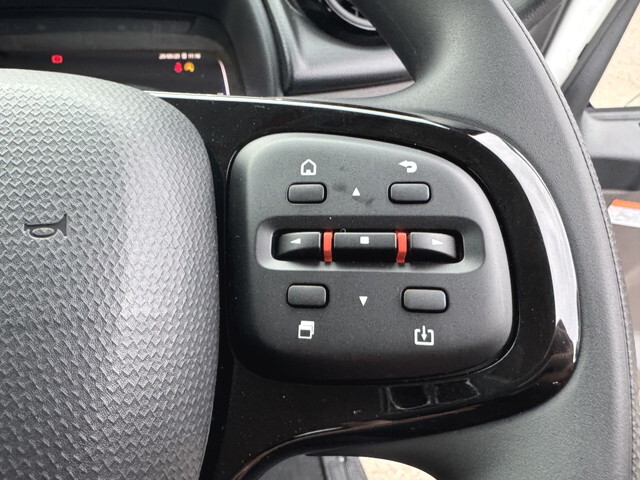 三菱ふそうキャンターダブルキャブ（Wキャブ）小型（2t・3t）[写真28]