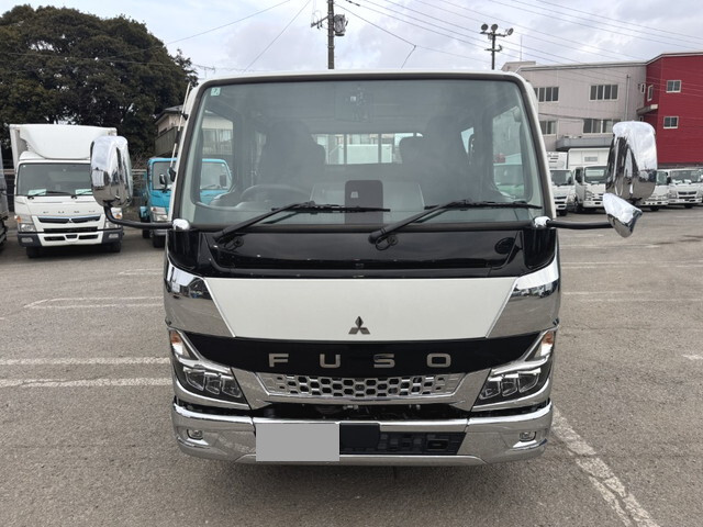 三菱ふそうキャンターダブルキャブ（Wキャブ）小型（2t・3t）[写真35]