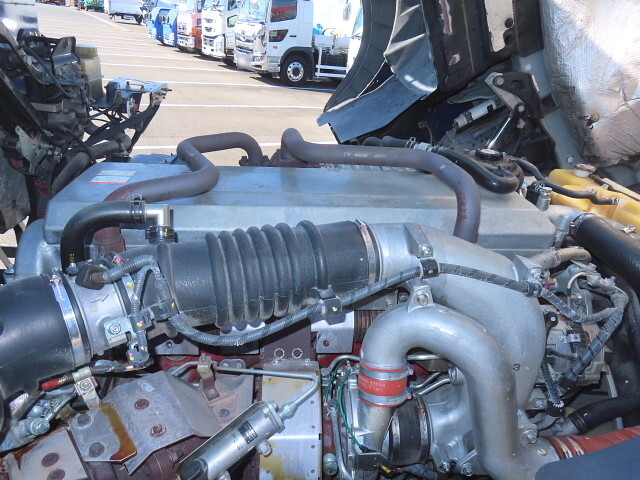 日野プロフィアアルミブロック大型（10t）[写真16]