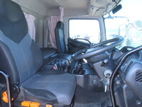 日野プロフィアアルミブロック大型（10t）[写真20]