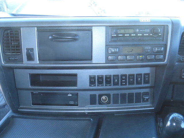 日野プロフィアアルミブロック大型（10t）[写真23]