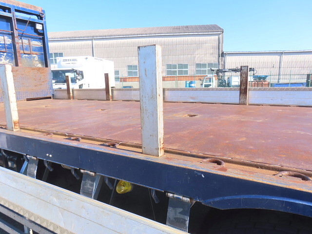 日野プロフィアアルミブロック大型（10t）[写真27]