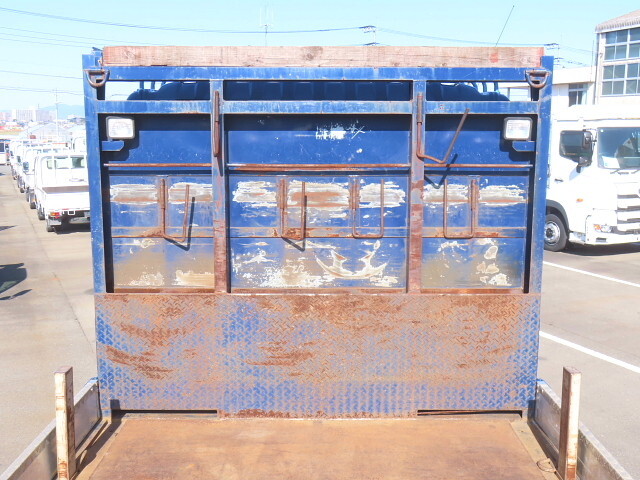 日野プロフィアアルミブロック大型（10t）[写真33]