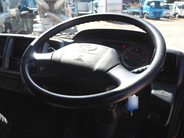 日野レンジャーアルミウイング中型（4t）[写真36]