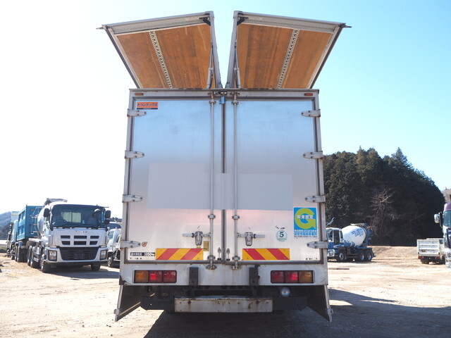 日野レンジャーアルミウイング中型（4t）[写真05]