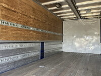 いすゞフォワードアルミウイング中型（4t）[写真11]