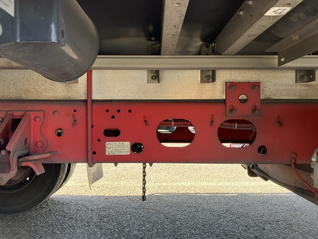 いすゞフォワードアルミウイング中型（4t）[写真24]