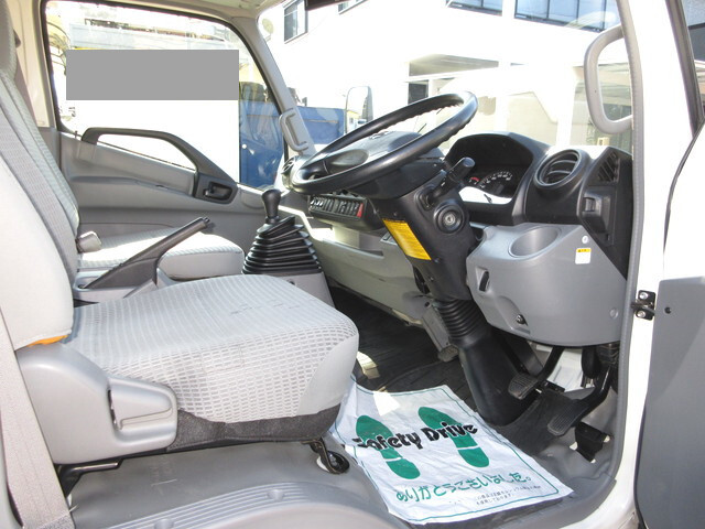 日野デュトロアルミウイング小型（2t・3t）[写真18]