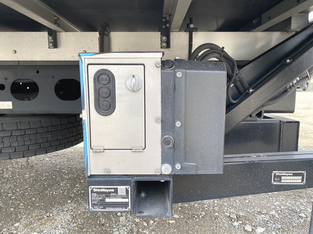 三菱ふそうファイター冷凍車（冷蔵車）中型（4t）[写真16]