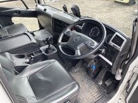 三菱ふそうファイター冷凍車（冷蔵車）中型（4t）[写真25]