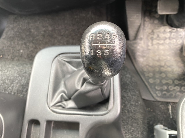 三菱ふそうファイター冷凍車（冷蔵車）中型（4t）[写真26]