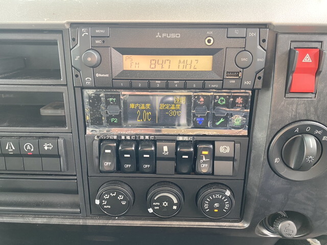 三菱ふそうファイター冷凍車（冷蔵車）中型（4t）[写真29]