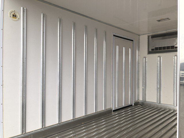 トヨタダイナ冷凍車（冷蔵車）小型（2t・3t）[写真13]